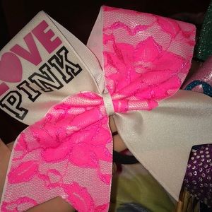 cheer bow